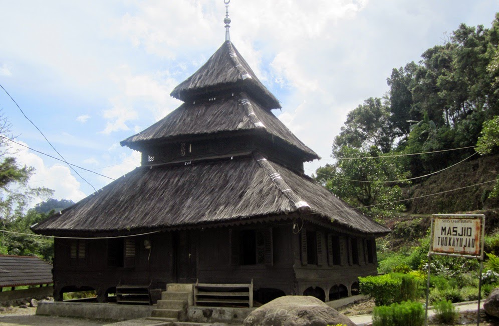 tuo-kayu-jao-mosque