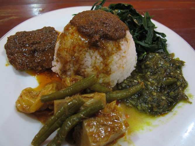 Harga Cabai Naik, Warung Padang di Jogja Dilema