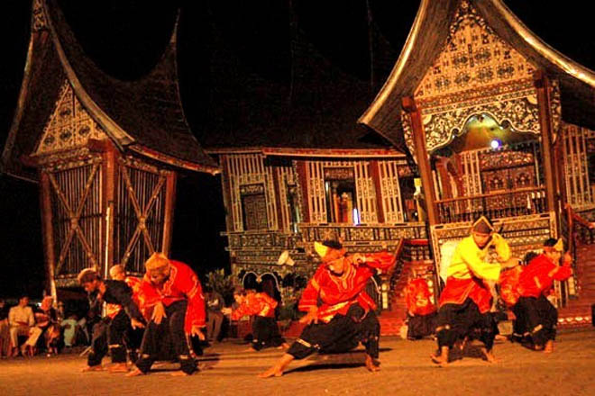 Kekayaan Suku Minangkabau yang Memukau Dunia