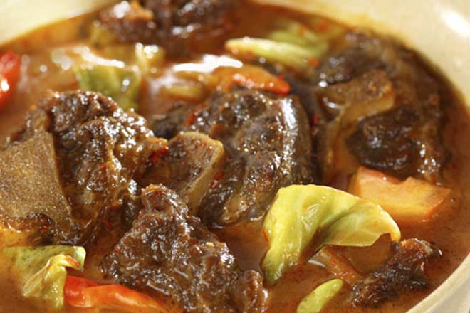Resep Sop Buntut Padang Yang Orisinil, Silahkan Dijajal