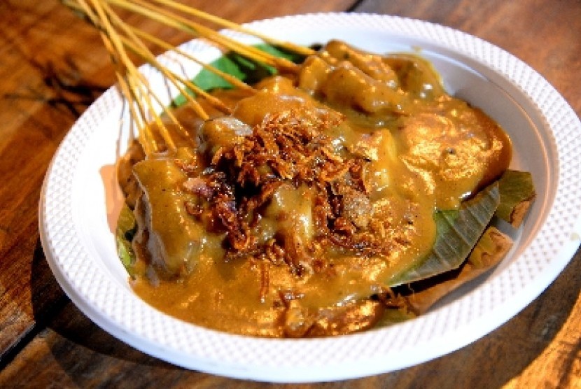 Berburu Sarapan Lezat di Kota Padang