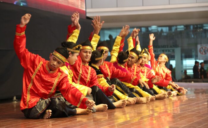 Tari Indang