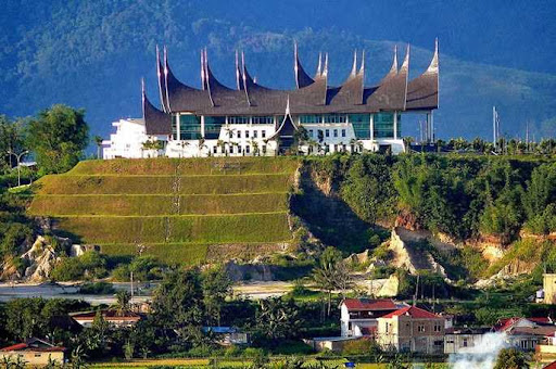 perantau minangkabau rumah gadang