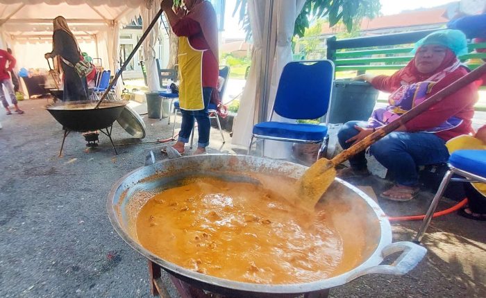 gotong royong di minangkabau