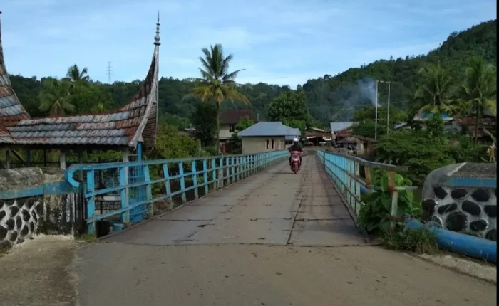 jembatan gununang nago